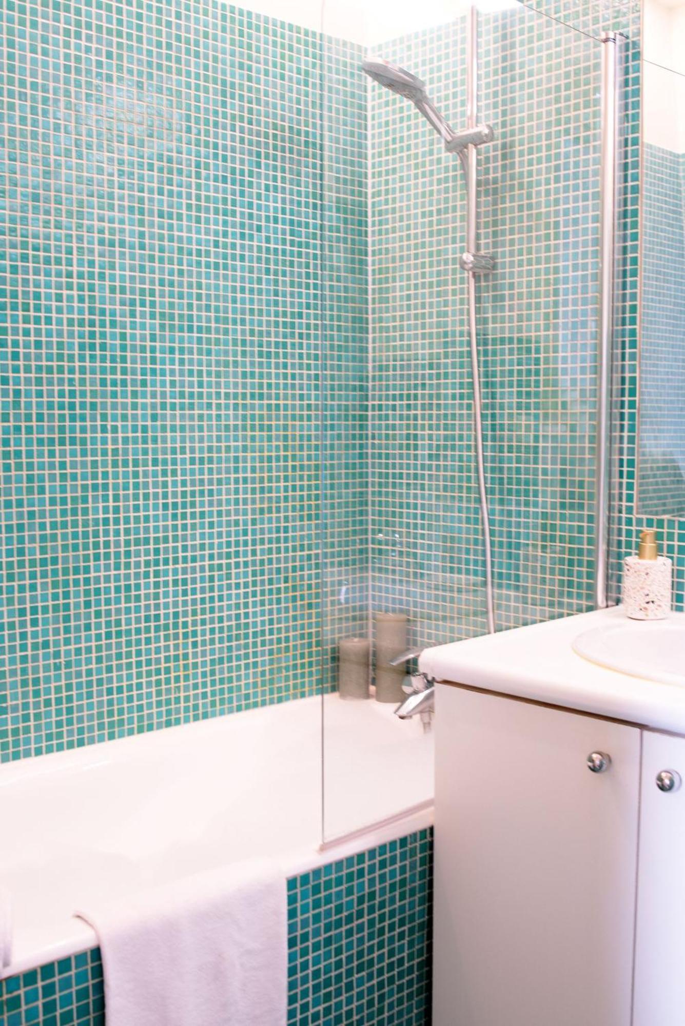 Eiffel 2Br Avenue Apartment Paris Luaran gambar